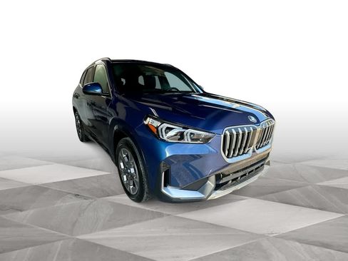 Used 2025 BMW X1 xDrive28i AWD/4WD image 2