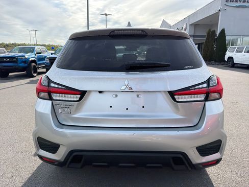 Used 2025 Mitsubishi Outlander Sport ES AWD/4WD image 7