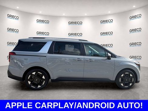 Used 2025 Kia Carnival EX FWD image 7