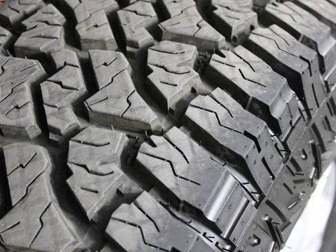 Used 2023 Chevrolet Silverado 2500 LT image 15