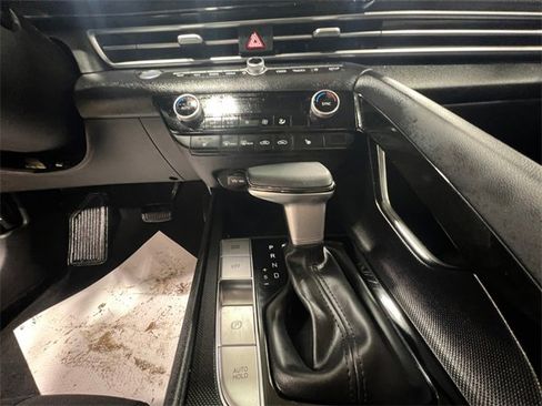 Certified 2023 Hyundai Elantra SEL w/ Convenience Package image 11