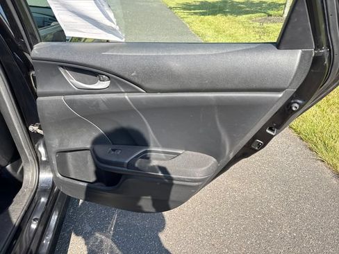 Used 2017 Honda Civic EX-T image 16