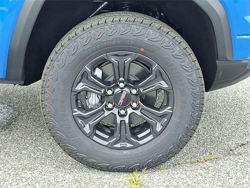 New 2025 GMC Canyon Elevation image 5