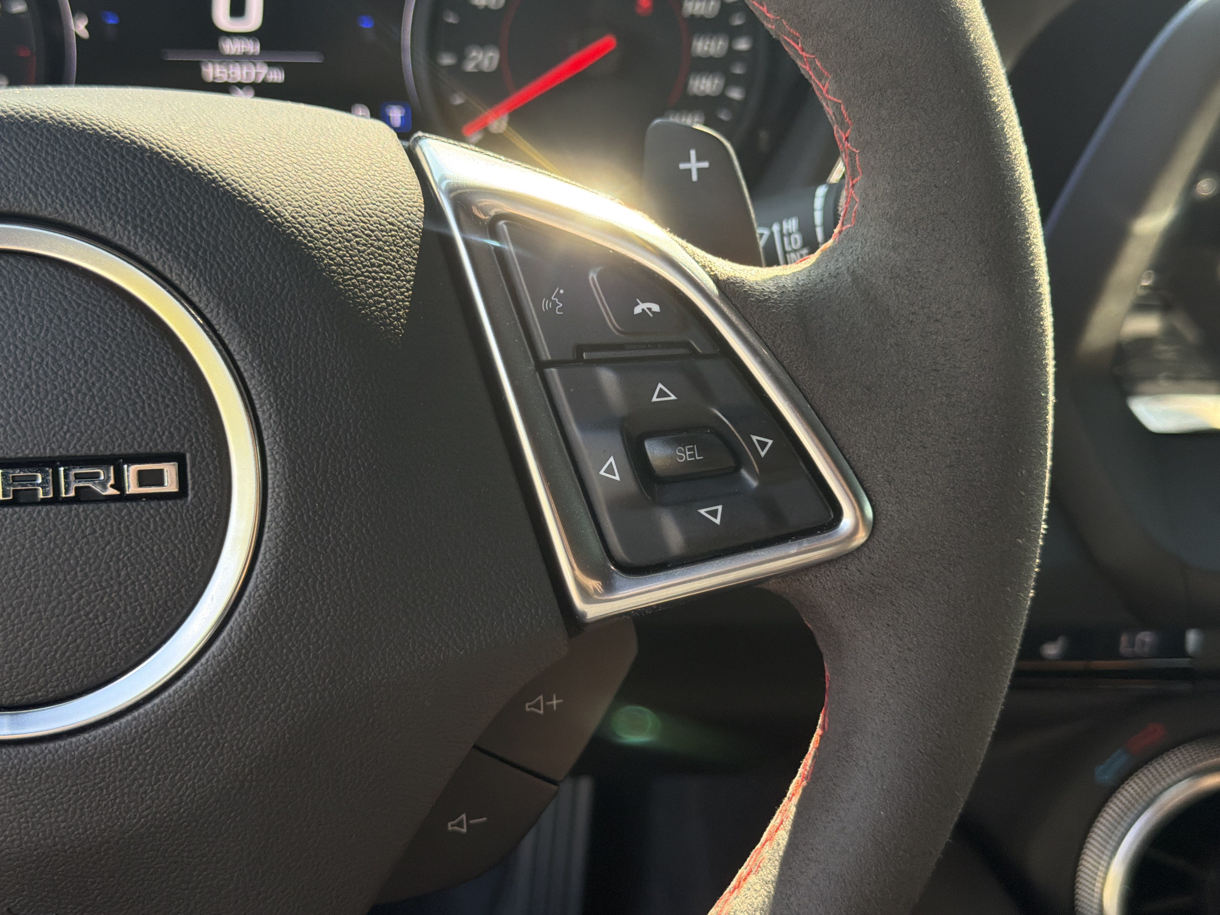 Used 2020 Chevrolet Camaro ZL1 RWD image 61