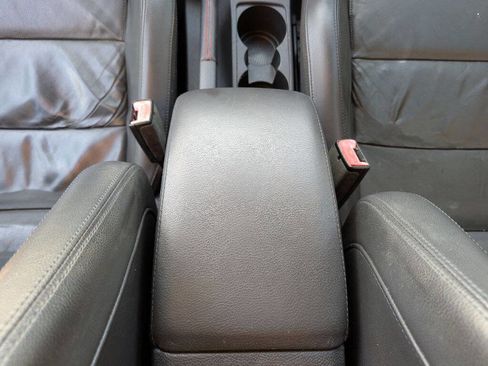 Used 2013 Volkswagen GTI Driver's Edition image 37