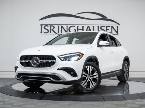 Used 2025 Mercedes-Benz GLA 250 4MATIC image 26