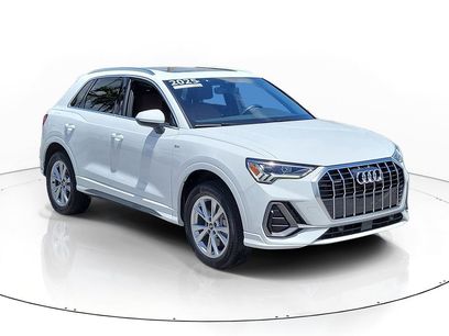 Certified 2025 Audi Q3 2.0T Premium w/ Convenience Package