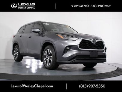 Used 2022 Toyota Highlander XLE