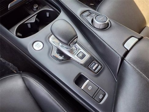 Used 2021 INFINITI QX50 Luxe w/ Appearance Package image 9