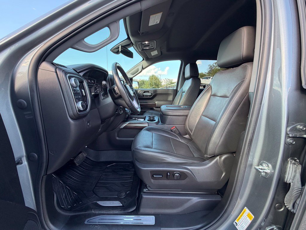 Used 2020 GMC Sierra 1500 SLT w/ SLT Premium Plus Package AWD/4WD image 2