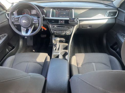 Used 2019 Kia Optima LX image 17