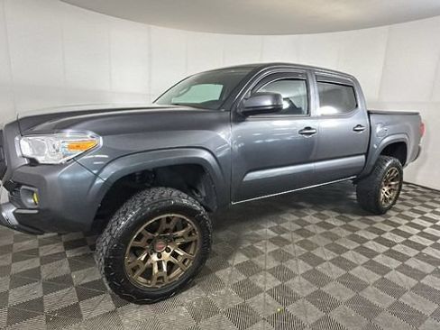 Used 2023 Toyota Tacoma SR AWD/4WD image 6