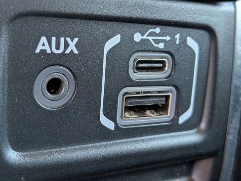 Used 2021 Jeep Gladiator Mojave image 22