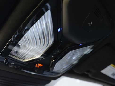 Used 2026 BMW X6 M Competition AWD/4WD image 25