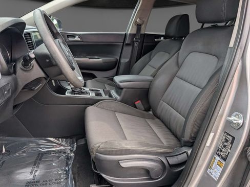 Used 2021 Kia Sportage LX FWD image 17