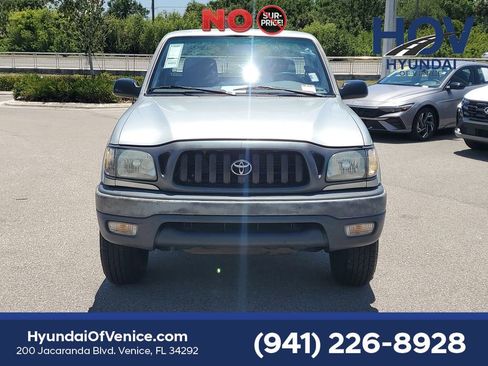 Used 2003 Toyota Tacoma PreRunner RWD image 3
