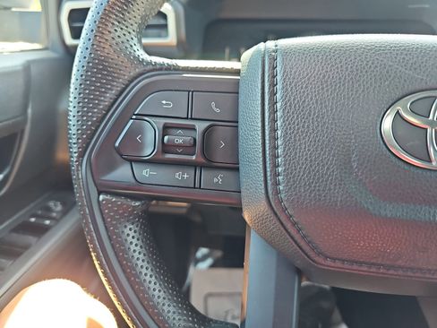Used 2024 Toyota Tacoma SR image 17