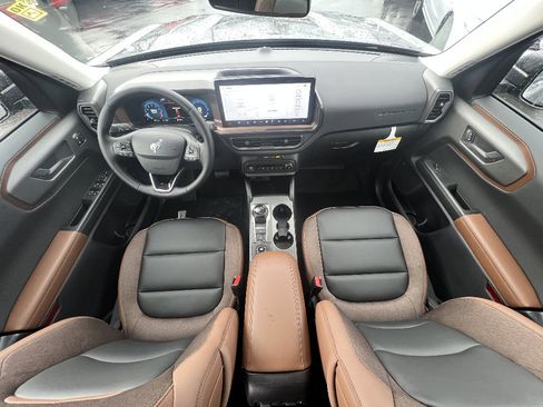 New 2025 Ford Bronco Sport Outer Banks AWD/4WD image 14