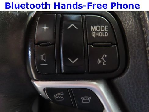 Used 2015 Toyota Highlander Limited image 22