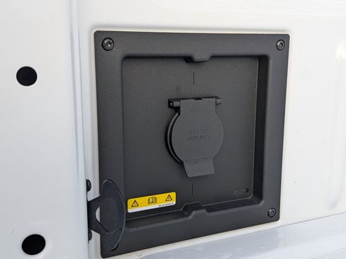 New 2025 Ford F150 XLT w/ Equipment Group 302A MID image 9