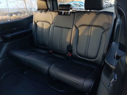 New 2026 Jeep Grand Wagoneer 4WD image 14