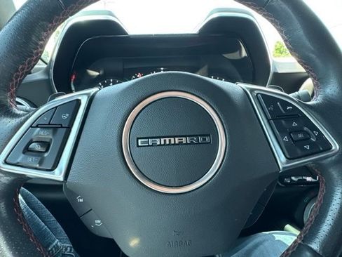 Used 2017 Chevrolet Camaro LT RWD image 25