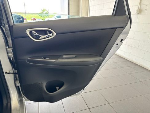 Used 2019 Nissan Sentra SV w/ Special Edition Package FWD image 46