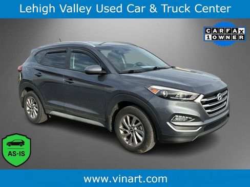 Used 2017 Hyundai Tucson SE image 1