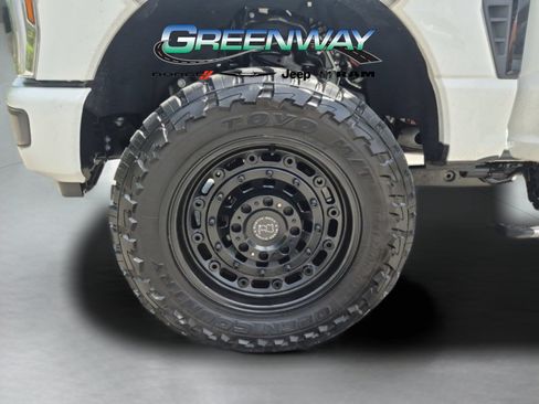 Used 2026 Ford F250 Platinum AWD/4WD image 33