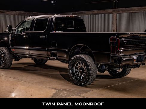 Used 2026 Ford F350 Platinum w/ Platinum Plus Package image 7