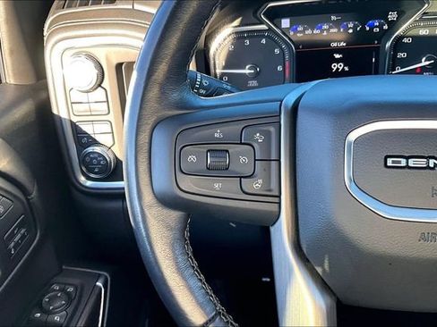 Used 2022 GMC Sierra 1500 Denali w/ Denali Premium Package image 12