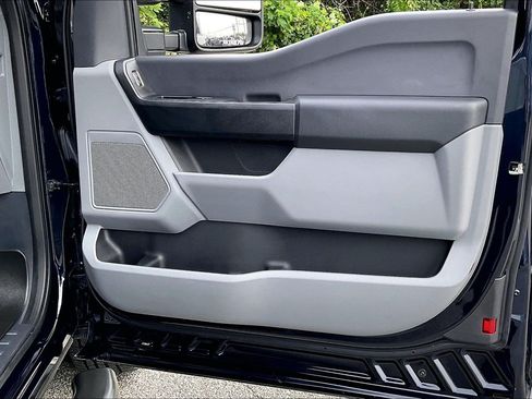 Used 2024 Ford F350 XL w/ 360-Degree Camera Package RWD image 21