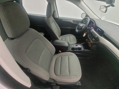 Used 2021 Ford Escape S image 21