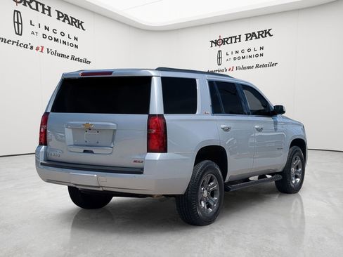 Used 2017 Chevrolet Tahoe LT w/ Luxury Package AWD/4WD image 5