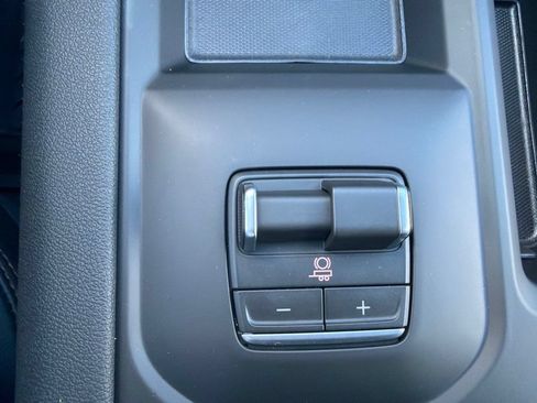 New 2026 GMC Sierra 2500 AT4 w/ AT4 Premium Plus Package AWD/4WD image 23