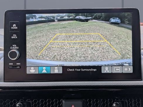 Used 2024 Honda CR-V Sport Touring image 18