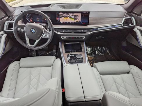 Certified 2024 BMW X5 sDrive40i w/ Premium Package image 15