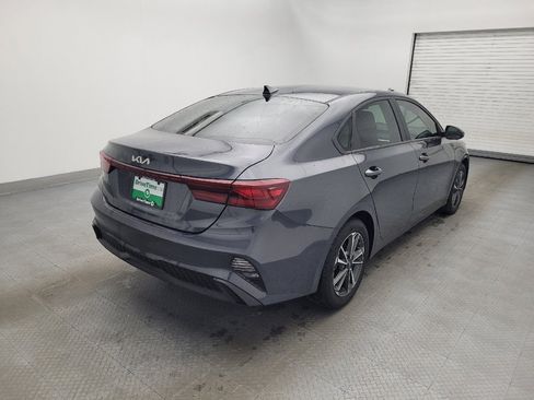 Used 2023 Kia Forte LXS w/ LXS Technology Package image 9