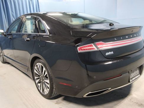 Used 2020 Lincoln MKZ Reserve w/ Elements Package FWD image 32