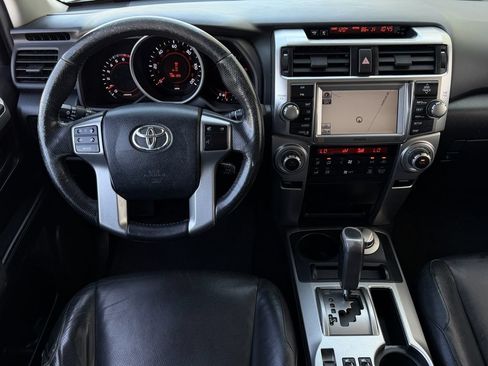 Used 2010 Toyota 4Runner Limited AWD/4WD image 12