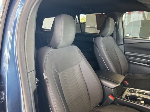 Used 2020 Ford Explorer XLT image 17