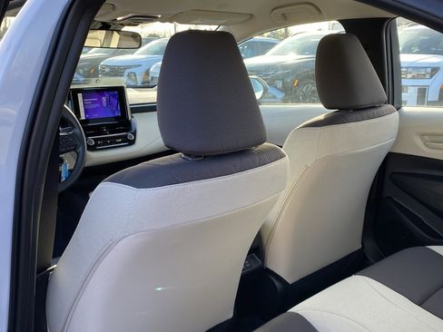 Used 2026 Toyota Corolla LE image 27