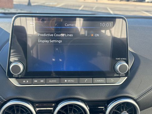 Used 2025 Nissan Sentra SV image 34