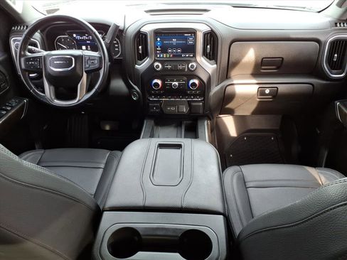 Used 2022 GMC Sierra 3500 Denali w/ Denali Black Diamond Edition image 15