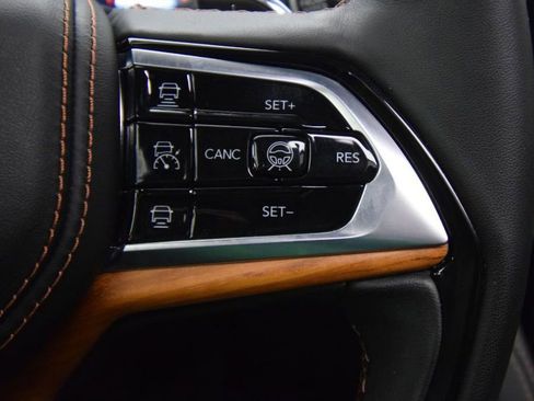 Certified 2024 Jeep Grand Cherokee L Summit AWD/4WD image 42