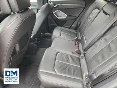 Used 2019 Audi Q3 2.0T Premium Plus w/ Premium Plus Package image 39