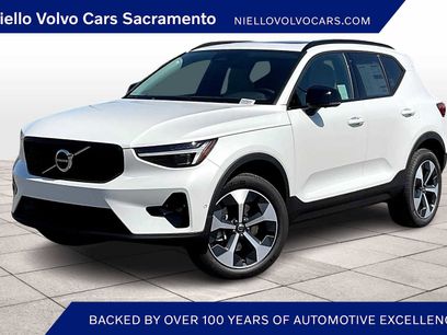 New 2026 Volvo XC40 B5 Plus w/ Protection Package Premier