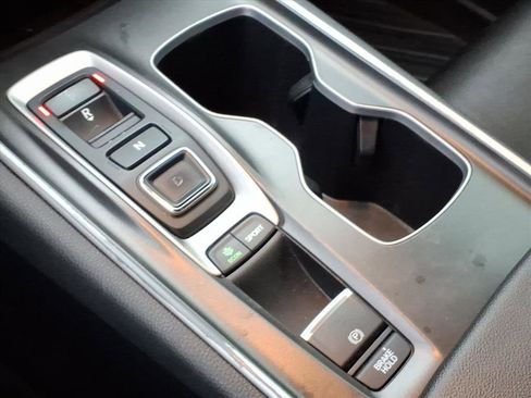 Used 2019 Honda Accord Sport image 28