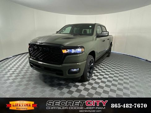 New 2026 RAM 1500 Express AWD/4WD image 3