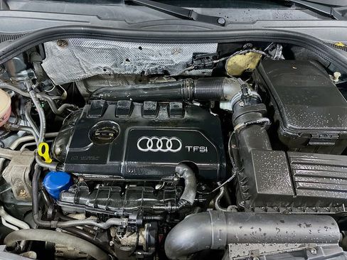 Used 2017 Audi Q3 2.0T Premium Plus w/ Premium Plus Package AWD/4WD image 31